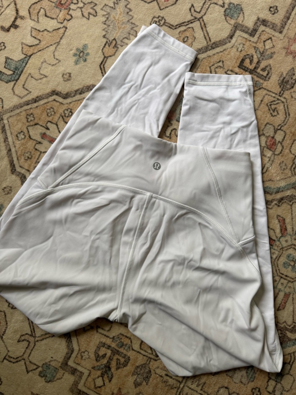 Lululemon White High-Rise Align Leggings